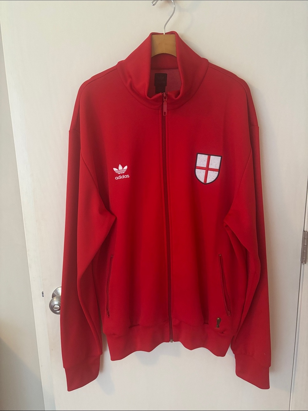 RARE England soccer warmup